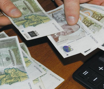 Gürcüstanın xarici dövlət borcu keçən ilin sonuna daha 670,2 milyon
ABŞ dolları artaraq 8,2 milyard dollara çatıb.