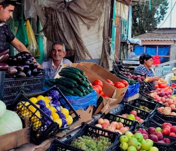 Marneuli bazarında məhsulların qiymətləri (FOTO)
